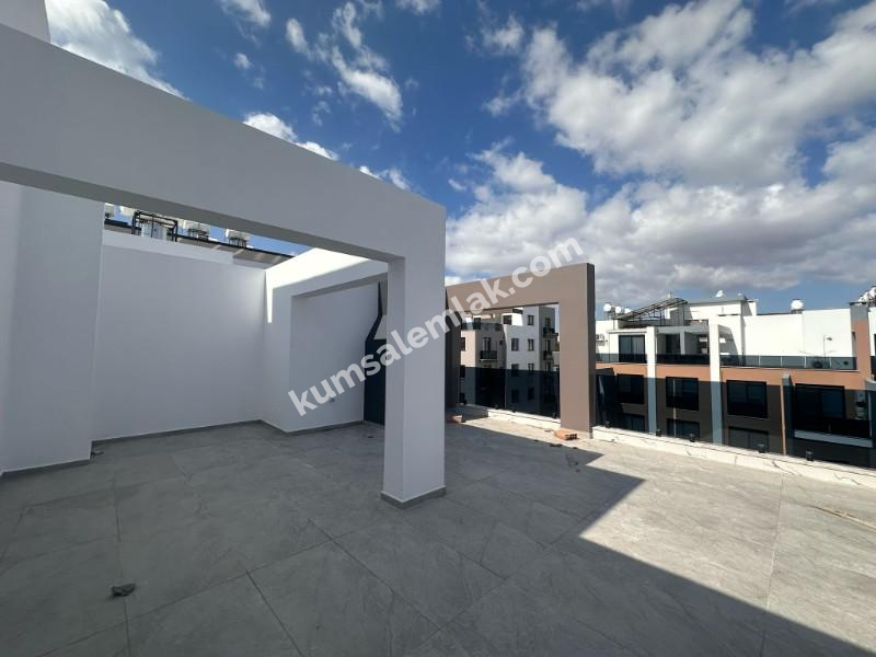 KIBRIS LEFKOŞA KÜÇÜK KAYMAKLI BÖLGESİNDE SATILIK  YENİ SIFIR 3+1 PENTHOUSE DAİRE