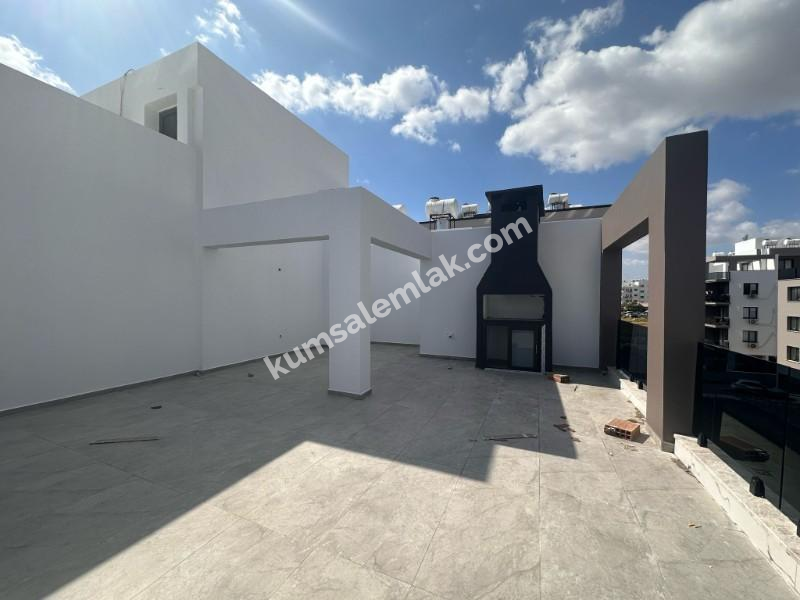 KIBRIS LEFKOŞA KÜÇÜK KAYMAKLI BÖLGESİNDE SATILIK  YENİ SIFIR 3+1 PENTHOUSE DAİRE