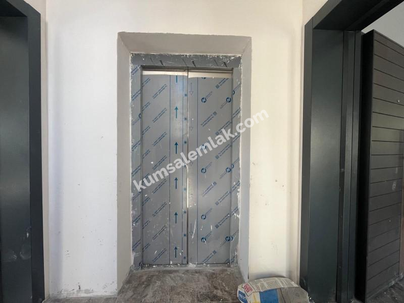KIBRIS LEFKOŞA KÜÇÜKKAYMAKLI BÖLGESİNDE SATILIK YENİ SIFIR DAİRE