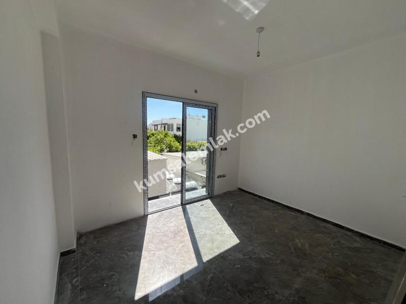 KIBRIS LEFKOŞA KÜÇÜKKAYMAKLI BÖLGESİNDE SATILIK YENİ SIFIR DAİRE