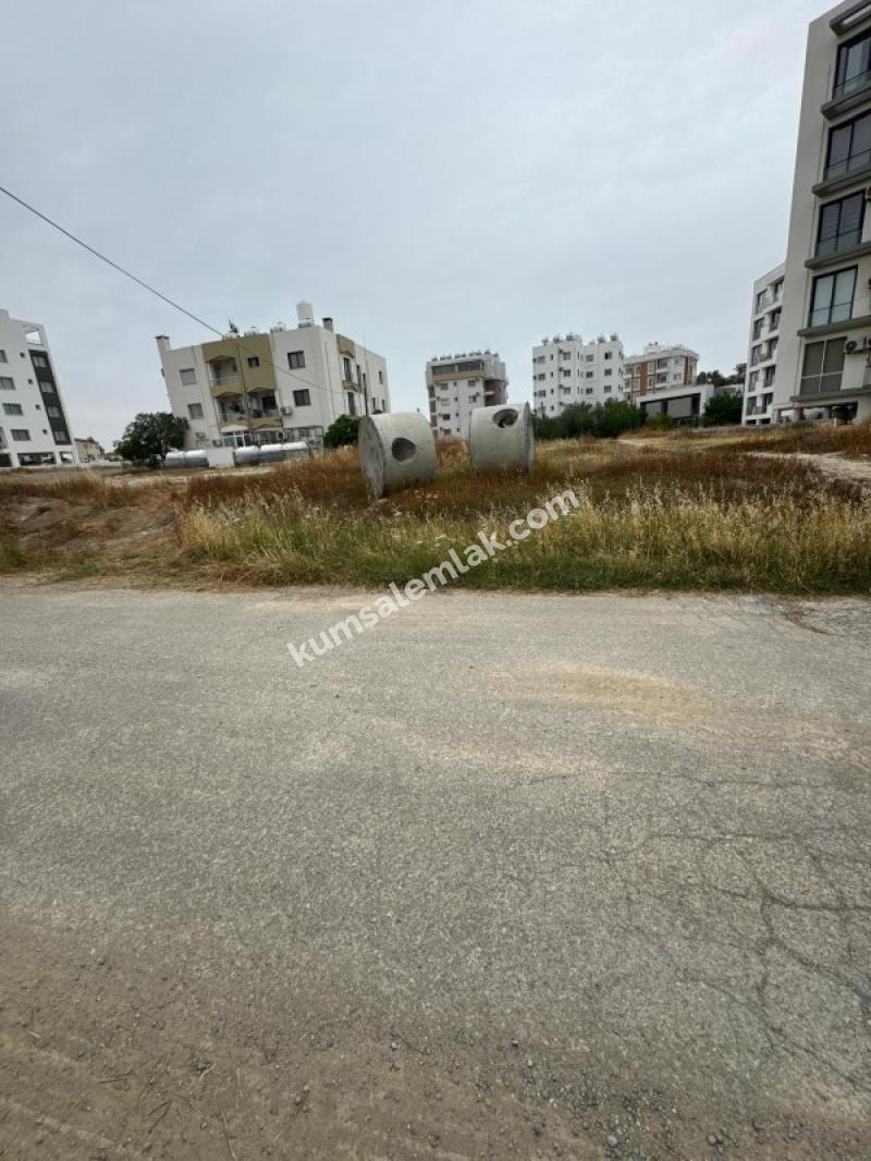 KIBRIS LEFKOŞA KERMİYA BÖLGESİNDE APARTMAN İZİNLİ SATILIK  ARSA