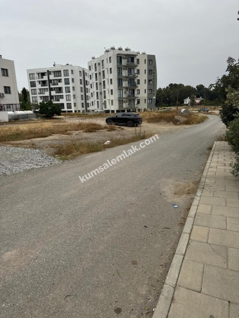 KIBRIS LEFKOŞA KERMİYA BÖLGESİNDE APARTMAN İZİNLİ SATILIK  ARSA