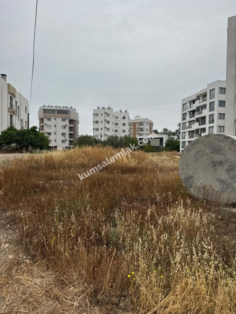 KIBRIS LEFKOŞA KERMİYA BÖLGESİNDE APARTMAN İZİNLİ SATILIK  ARSA