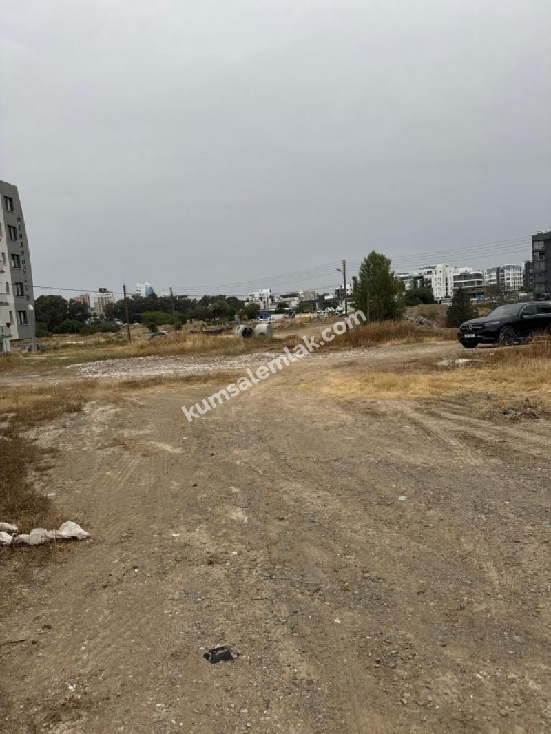 KIBRIS LEFKOŞA KERMİYA BÖLGESİNDE APARTMAN İZİNLİ SATILIK  ARSA