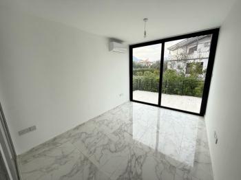 Girne Ozanköyde Ensuite Eşyasız 3+1 Kiralık Villa