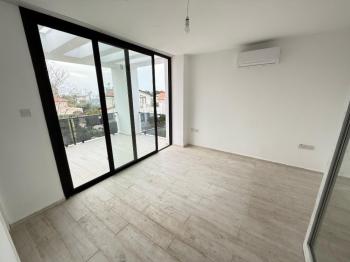 Girne Ozanköyde Ensuite Eşyasız 3+1 Kiralık Villa