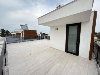 Girne Ozanköyde Ensuite Eşyasız 3+1 Kiralık Villa