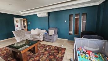 Çatalköy'de Havuzlu, Bodrumlu, Lüks 4 Yatak Odalı Villa – Muhteşem Deniz ve Dağ Manzaralı