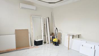 Çatalköy'de Havuzlu, Bodrumlu, Lüks 4 Yatak Odalı Villa – Muhteşem Deniz ve Dağ Manzaralı