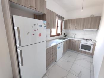 Girne Ozanköyde Çatı Teraslı ve Deniz Manzaralı 2+1 Kiralık Daire