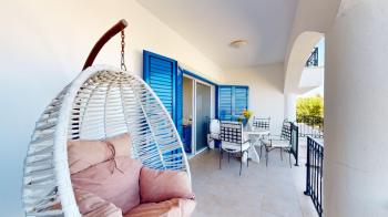 Girne Esentepede Yüzme Havuzlu ve Deniz Manzaralı 2+1 Kiralık Daire