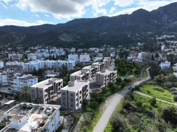 Girne Lapta’da Modern ve Konforlu Satılık  3+1 Daire