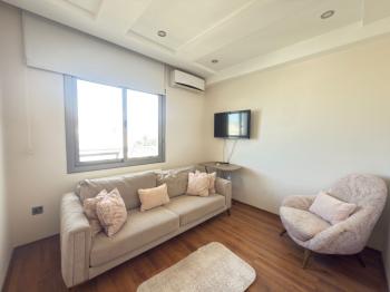 Kuzey Kıbrıs Girne Merkezde Lüks Kiralık 3+1 Penthouse