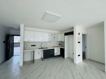 Girne Karakumda Yeni Lüks Dubleks 2+1 Kiralık Daireler 