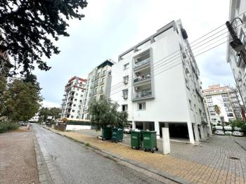 Girne Merkez Muhteşem Lokasyonda Satılık 2+1 Daire