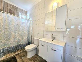 Girne Karaoğlanoğlu'nda Deniz Manzaralı Eşyalı Kiralık 1+1 Daire