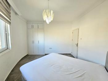 Girne Karaoğlanoğlu'nda Deniz Manzaralı Eşyalı Kiralık 1+1 Daire