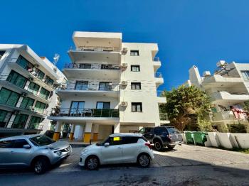 Girne Merkezde Komple Kiralık 2+1 Daireli Bina