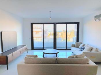 KKTC Girne Merkezde Site İçerisinde Satılık 2+1 Türk Malı Lüks Daire