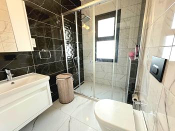 KKTC Girne Alsancak'ta Muhteşem Konumda Denize Yakın Kiralık 3+1 Özel Eşyalı ve Peyzajlı Villa