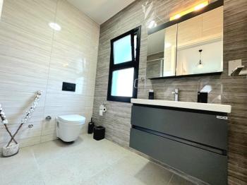 KKTC Girne Alsancak'ta Muhteşem Konumda Denize Yakın Kiralık 3+1 Özel Eşyalı ve Peyzajlı Villa