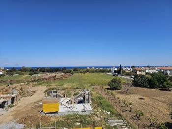 KKTC Girne Lapta'da Takas İmkanlı Denize Yürüyüş Mesafesinde Satılık 3+1 Villa