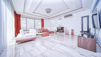Kıbrıs Girne Doğanköy'de Satılık 4+1 Özel Tasarım Villa
