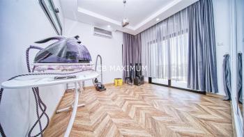 Kıbrıs Girne Doğanköy'de Satılık 4+1 Özel Tasarım Villa
