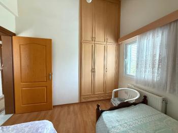 KKTC Girne Karaoğlanoğlu’da Ana caddeye ve Denize yakın 3+1 Villa!