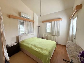 KKTC Girne Karaoğlanoğlu’da Ana caddeye ve Denize yakın 3+1 Villa!