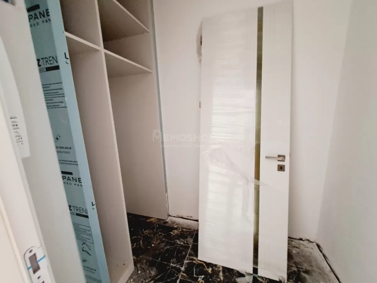 Umøblert 2+1 i Azura World