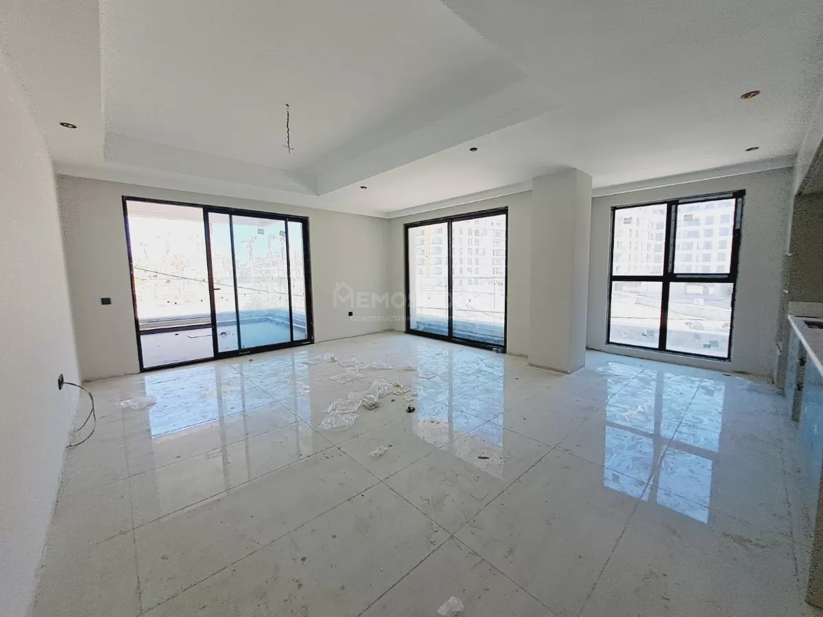 Umøblert 2+1 i Azura World