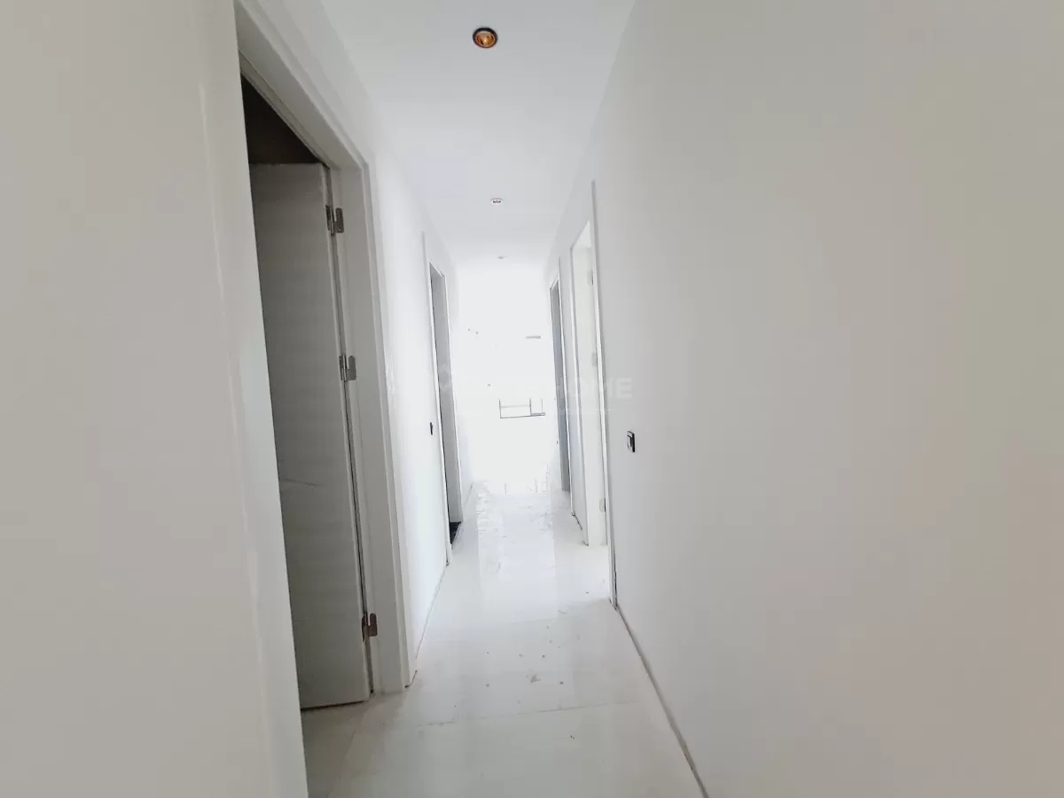 Umøblert 2+1 i Azura World