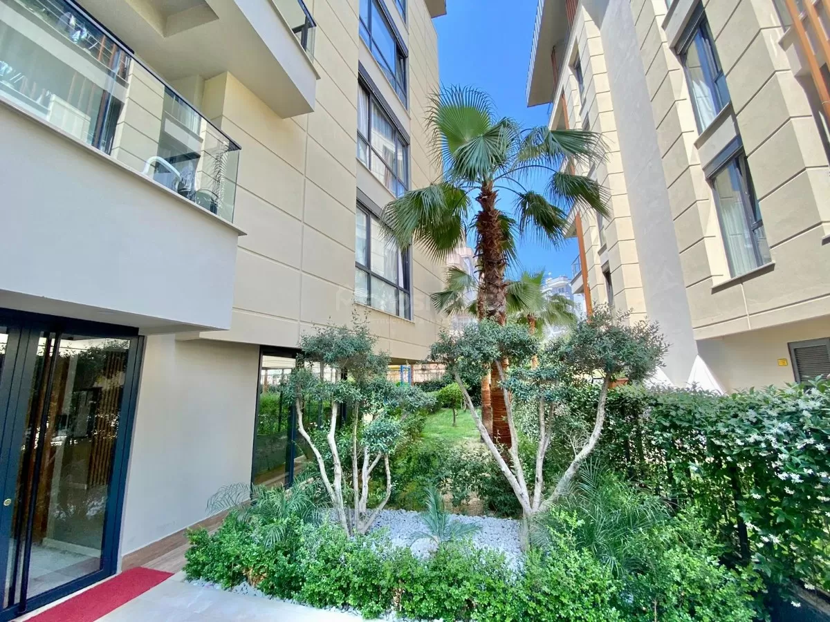 Square Light, Alanya sentrum