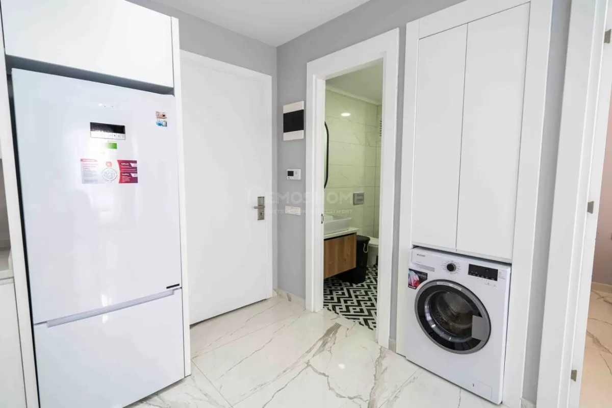 The Yacht  i Alanya sentrum