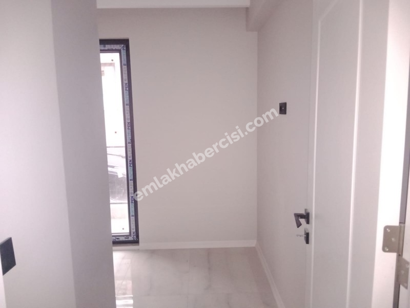 EMLAK HABERCİSİ'NDEN MUDANYA MERKEZİ NOKTADA SATILIK SIFIR 2+1 DAİRE 