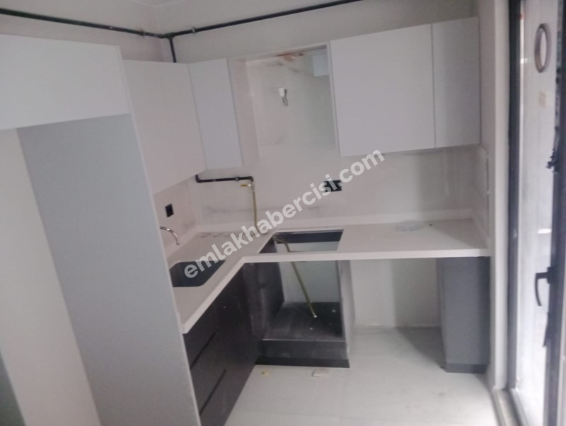 EMLAK HABERCİSİ'NDEN MUDANYA MERKEZİ NOKTADA SATILIK SIFIR 2+1 DAİRE 