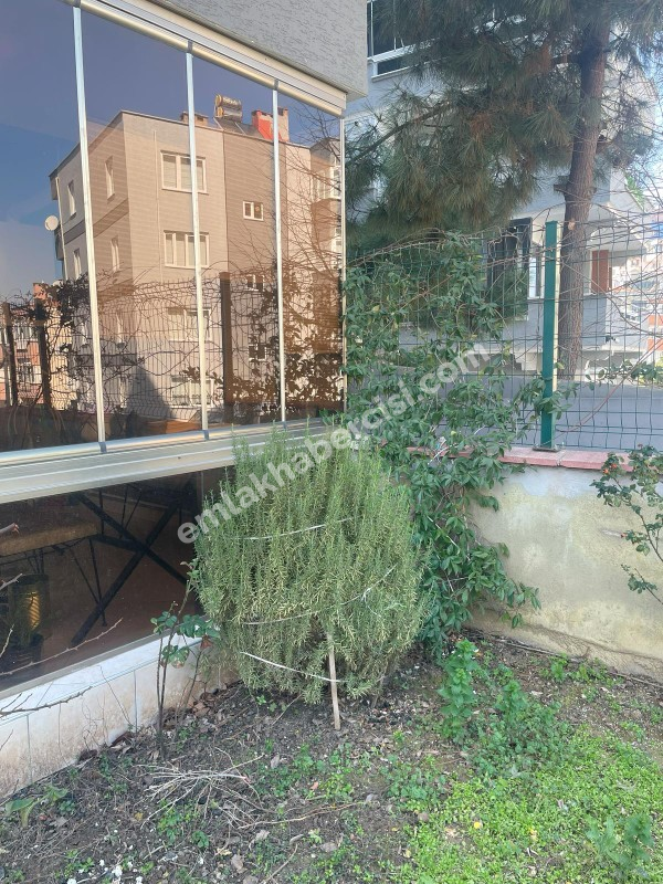 EMLAK HABERCİSİ 'NDEN MUDANYA ÖMERBEY'DE  KAT MÜLKİYETLİ OTOPARKLI SİTEDE 2+1 BAHÇE KATI DAİRE