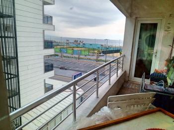 Sarımsaklı Sahilde Denize Sıfır, Full Deniz Manzaralı, 3+1 Satılık Daire.