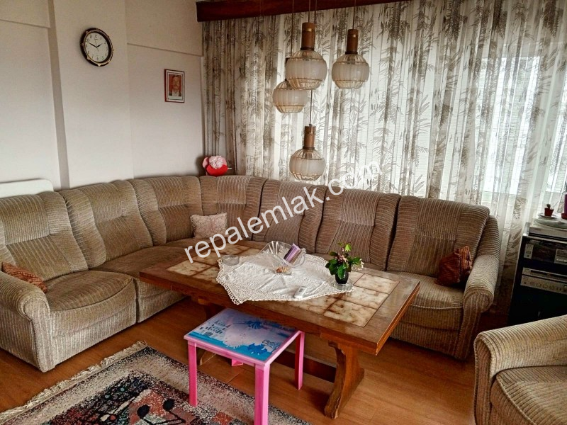 Sarımsaklı Sahilde Denize Sıfır, Full Deniz Manzaralı, 3+1 Satılık Daire.