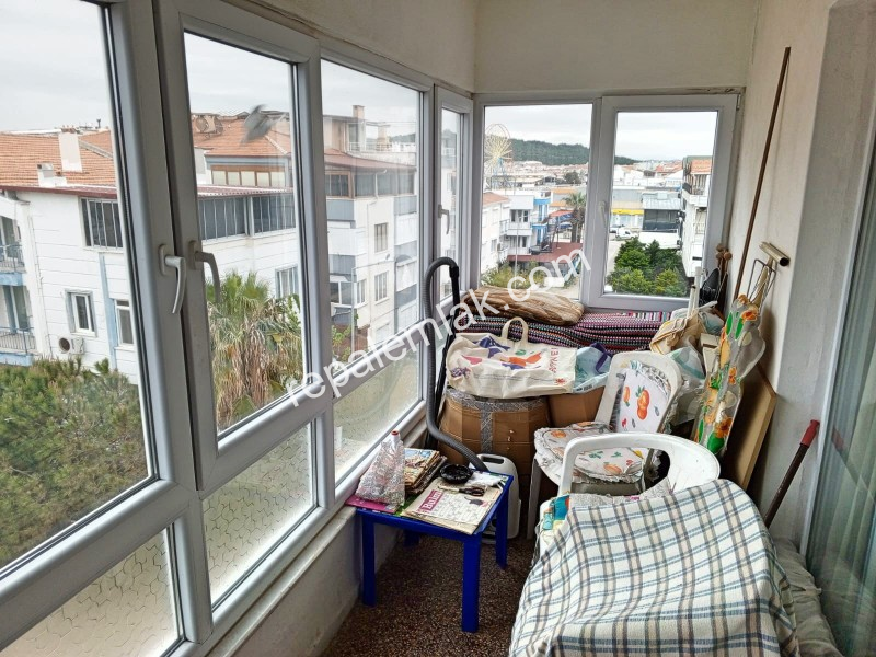 Sarımsaklı Sahilde Denize Sıfır, Full Deniz Manzaralı, 3+1 Satılık Daire.