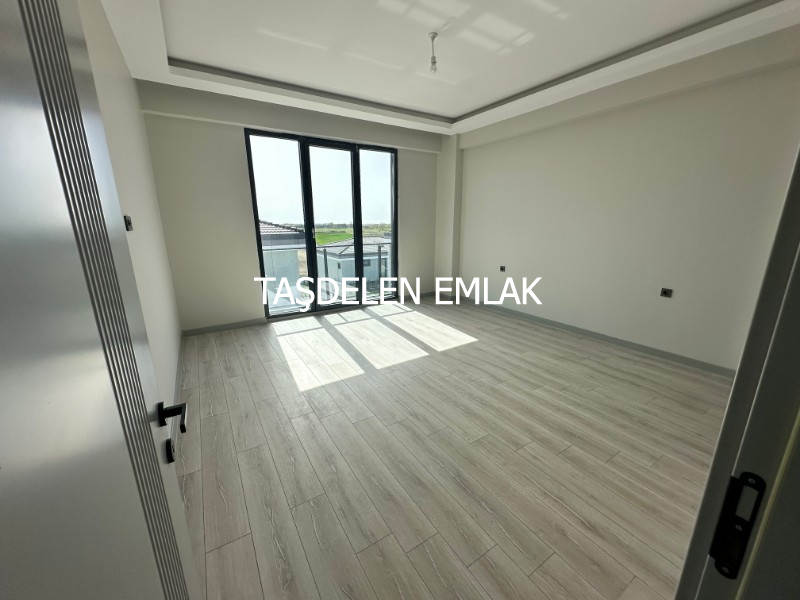 ÖNERLERDE SATILIK OTURUMA HAZIR VİLLA