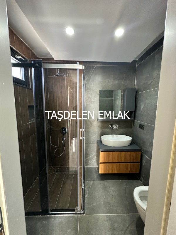 ÖNERLERDE SATILIK OTURUMA HAZIR VİLLA