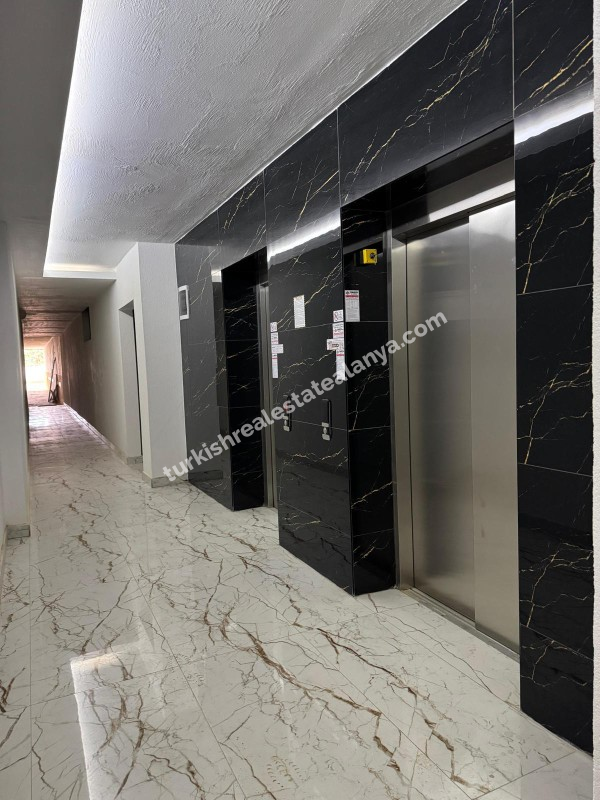 1+1  Apartment for sale in Mahmutlar Alanya 