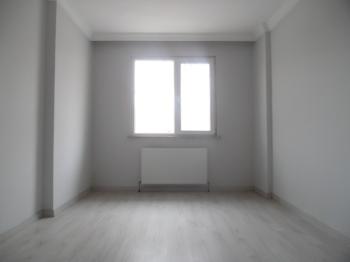 DEĞİRMENKÖYDE SATILIK GİRİŞ KAT 3+1 DAİRE 