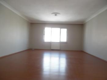 ÇORLUDA KİRALIK 4+1 DAİRE 