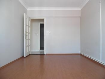 ÇORLUDA KİRALIK 4+1 DAİRE 