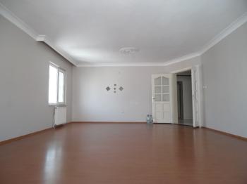 ÇORLUDA KİRALIK 4+1 DAİRE 