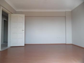 ÇORLUDA KİRALIK 4+1 DAİRE 