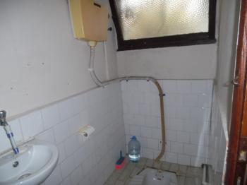 ÇORLU HAVUZLAR MAHALLESİNDE 167 M2 ARSA İÇERİSİNDE BAHÇELİ EV 